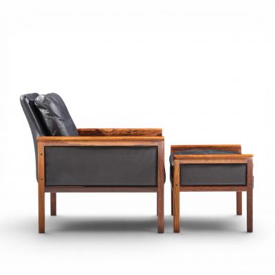  Knut Saeter Knut Saeter Vatne M bler Norwegian Rosewood Leather Chair Pair with Ottoman