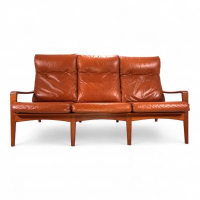  Komfort of Denmark Komfort three seater leather sofa by Arne Wahl Iversen 1960