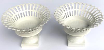  Konigliche Porzellan Manufaktur KPM Good Pair of German KPM White glazed Pierced Lattice Porcelain Compotes
