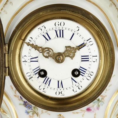  Konigliche Porzellan Manufaktur KPM KPM porcelain and gilt bronze Rococo style clock set