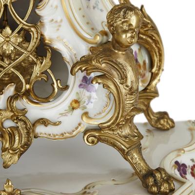  Konigliche Porzellan Manufaktur KPM KPM porcelain and gilt bronze Rococo style clock set