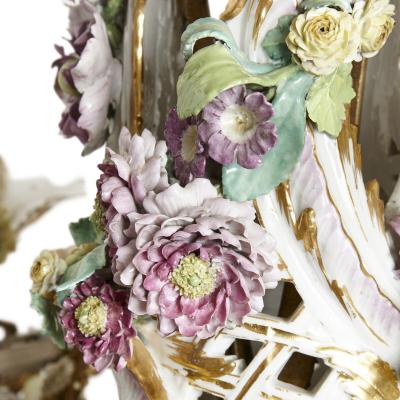  Konigliche Porzellan Manufaktur KPM KPM porcelain and gilt bronze chandelier