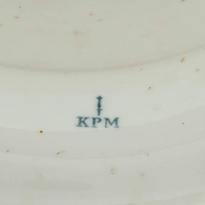  Konigliche Porzellan Manufaktur KPM Very large antique German hand painted porcelain vase by KPM