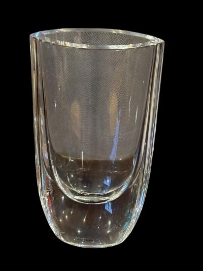  Kosta Boda AB KOSTA BODA MODERNIST CLEAR GLASS VASE