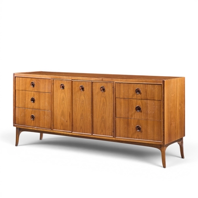  Kroehler Mfg Co Kroehler Mid Century Rosewood and Walnut Lowboy Dresser