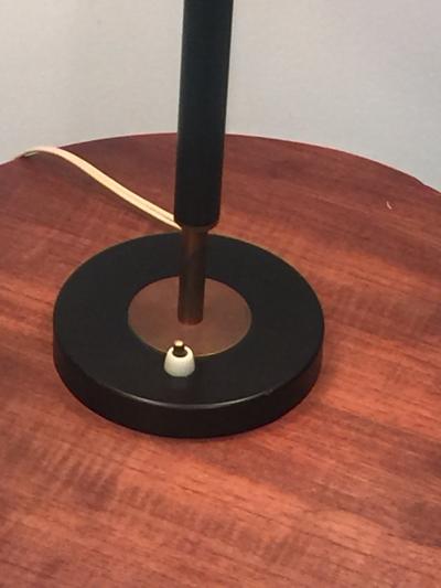  Kurt Versen Inc KURT VERSEN MODERNIST TABLE LAMP
