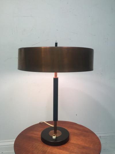  Kurt Versen Inc KURT VERSEN MODERNIST TABLE LAMP