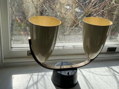  Kurt Versen MODERNIST MID CENTURY DOUBLE SHADE LAMP
