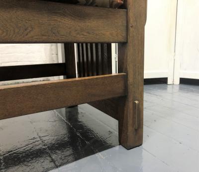  L JG Stickley L and J G Stickley Oak Arts Crafts Mission Bench