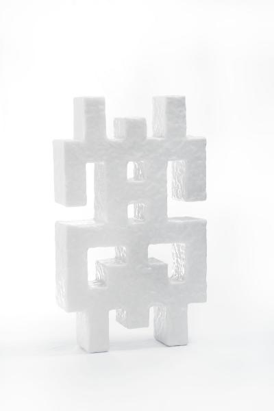 LAS NIMAS WHITE LLAVES KEYS Sculpture