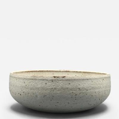  LUNA CERAMICS STUDIO CURVED DISH IN CHALK