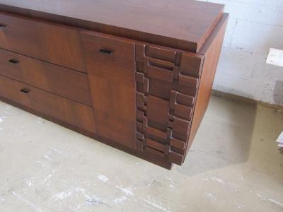 Lane Furniture American Modern Mahogany Dresser Lane