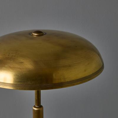  Lariolux 1940s Giovanni Michelucci Patinated Brass Adjustable Banker Lamp for Lariolux