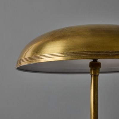  Lariolux 1940s Giovanni Michelucci Patinated Brass Adjustable Banker Lamp for Lariolux