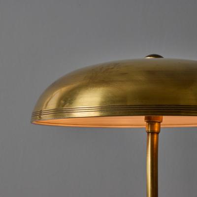  Lariolux 1940s Giovanni Michelucci Patinated Brass Adjustable Banker Lamp for Lariolux