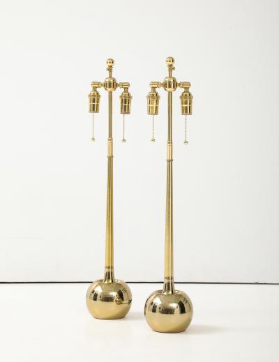 Laurel Lamp Company 1970s Pair of Sleek Polished Brass Ball Lamps by Laurel Lamp Company
