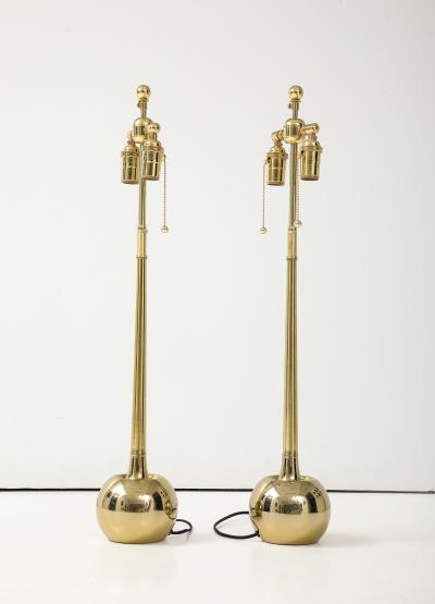  Laurel Lamp Company 1970s Pair of Sleek Polished Brass Ball Lamps by Laurel Lamp Company