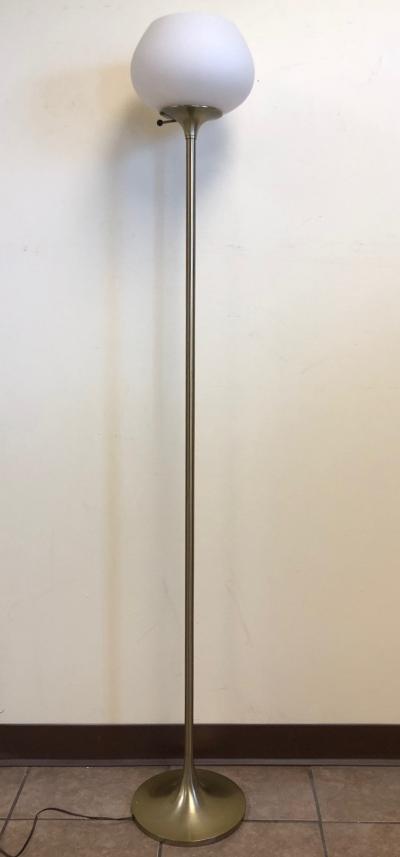  Laurel Lamp Company Floor Lamp by Laurel