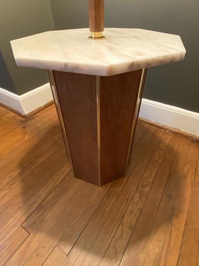  Laurel Lamp Company MARBLE BRASS AND WOOD OCTAGONAL FLOOR LAMP IN THE MANNER OF HARVEY PROBBER