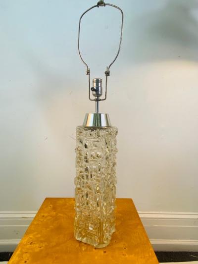  Laurel Lamp Company MID CENTURY PAIR OF MODERNIST GLASS AND CHROME LAMPS