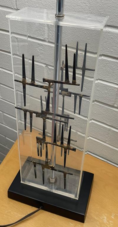  Laurel Lamp Company MID CENTURY RECTANGULAR LUCITE AND BRUTALIST NAIL DESIGN LAMPS