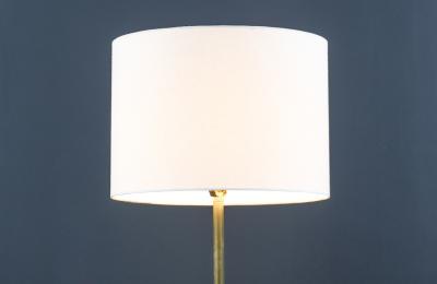  Laurel Lamp Company Mid Century Sculpted Brass Tripod Floor Lamp w Side Table by Laurel