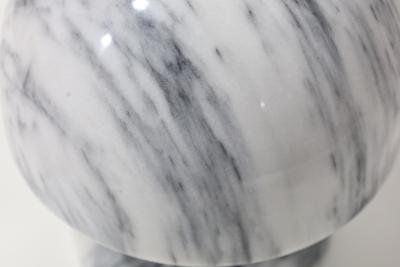  Laurel Lamp Company Small Tulip Shaped Marble Table Lamp 1960s