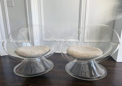  Laverne International Pair Daffodil Lounge Chairs by Erwin Estelle Laverne