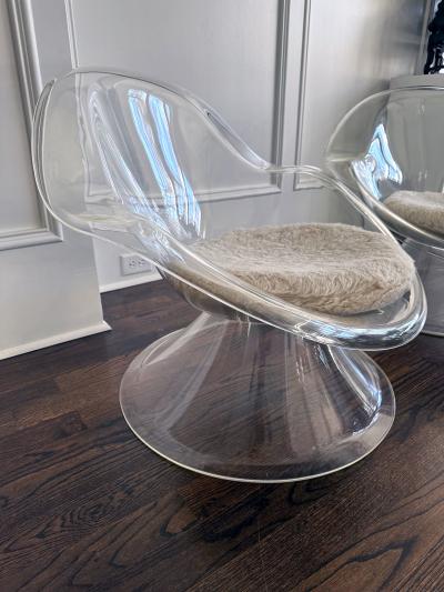  Laverne International Pair Daffodil Lounge Chairs by Erwin Estelle Laverne