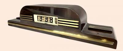  Lawson Time Inc Lawson Model P40 New Yorker Art Deco Electric Flip Clock
