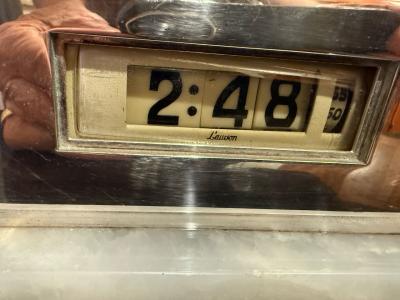  Lawson Time Inc Rare Lawson Model 975 Silver Lucite Onyx Clock