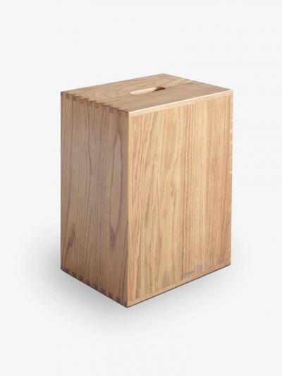  Le Corbusier IMAESTRI LE CORBUSIER 14 TABOURET SMALL LOW TABLE IN OAK