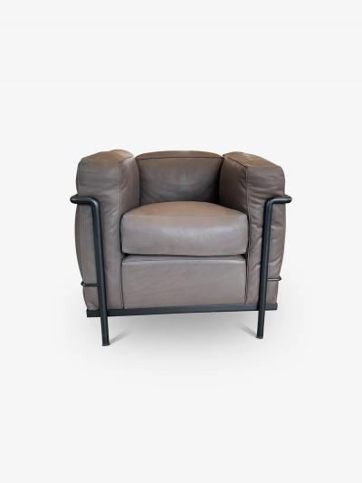  Le Corbusier IMAESTRI LE CORBUSIER 2 ARMCHAIR IN MOCHA LEATHER