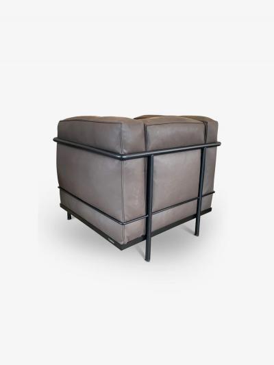  Le Corbusier IMAESTRI LE CORBUSIER 2 ARMCHAIR IN MOCHA LEATHER