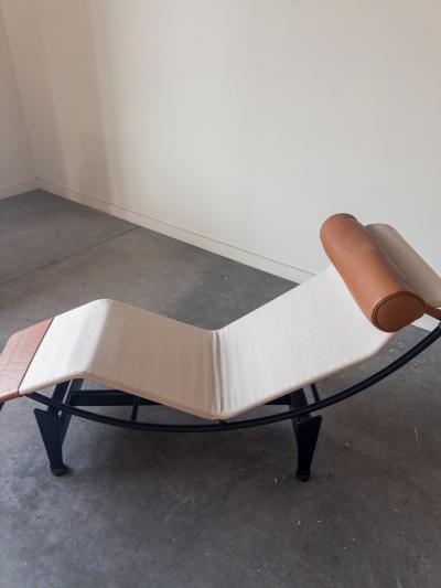 Le Corbusier Jeanneret Perriand LC4 Lounge Chair By Le Corbusier Jeanneret and Perriand For Cassina