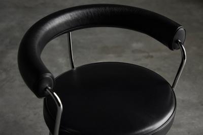  Le Corbusier Jeanneret Perriand LC7 Chairs by Charlotte Perriand Le Corbusier and Pierre Jeanneret 1980s