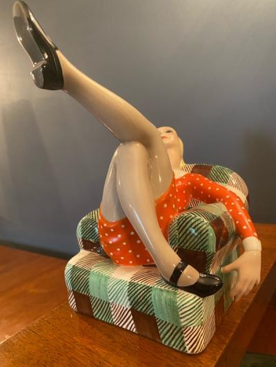  Lenci SUPERB LENCI ART DECO CERAMIC WOMAN IN CHAIR