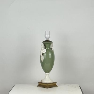  Lenox Co Lenox Porcelain Neoclassical Desk or Table Lamp