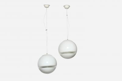  Leucos Pair of ceiling pendants by Leucos