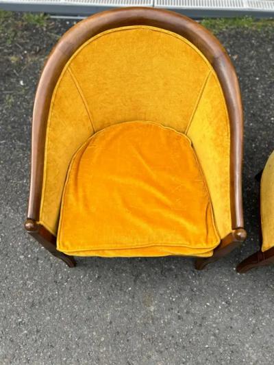  Lewittes Furniture Enterprises Elegant Pair Hollywood Regency Scoop Barrel Back Chairs Mid Century Modern