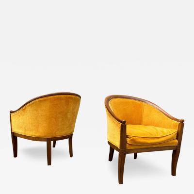  Lewittes Furniture Enterprises Elegant Pair Hollywood Regency Scoop Barrel Back Chairs Mid Century Modern