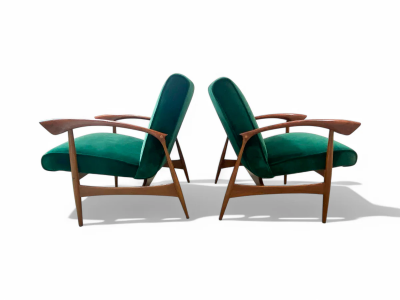  Liceu de Artes e Of cios Armchairs in Hardwood Green Velvet Liceu De Artes 1960s Lot 513