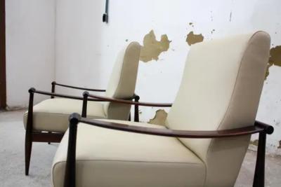 Liceu de Artes e Of cios Brazilian Modern Armchair Set in Hardwood Beige Leather by Liceu de Artes 1960