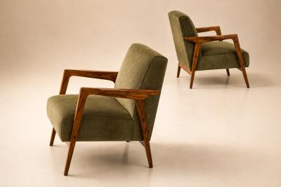  Liceu de Artes e Of cios Brazilian Modern Armchairs in Cavi na Olive Mohair Liceu de Artes e Of cios