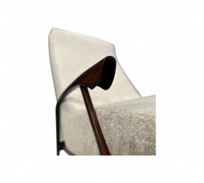 Liceu de Artes e Of cios Chaise Lounge in Beige Boucle Rosewood Att Liceu de Artes 1960s Lot 203A