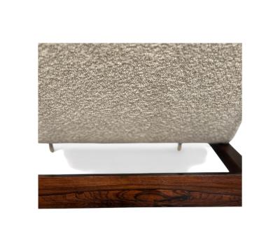 Liceu de Artes e Of cios Chaise Lounge in Beige Boucle Rosewood Att Liceu de Artes 1960s Lot 203A