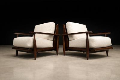  Liceu de Artes e Of cios Pair of Armchairs in Brazilian Rosewood Boucl by Liceu de Artes