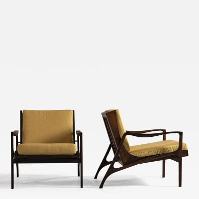  Liceu de Artes e Of cios Pair of Lounge Chairs in Solid Brazilian Hardwood Mid Century Modern Design