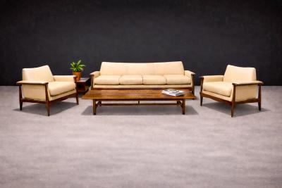  Liceu de Artes e Of cios Sofa in Rosewood Leather Liceu de Artes e Oficios 1960s