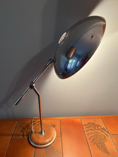  Lightolier MID CENTURY CHROME AND WOOD DESK LAMP BY LIGHTOLIER